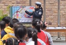 大小朋友都來學(xué)，梧州公安交警交通安全宣傳進(jìn)校園-岑溪生活—站式岑溪本地生活服務(wù)平臺(tái) www.liuxuelu.cn